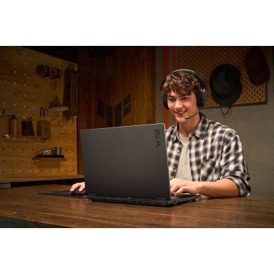 25. ASUS TUF Gaming A18 FA808UM-S9058 Ryzen 7 260 18.0" 2.5K 240Hz IPS-level 500nits AG 16GB DDR5 5600 SSD512 GeForce RTX 5060 8GB WLAN+BT LAN Cam1080p 90WHrs NoOS Jaeger Gray