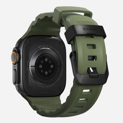 2. Nomad Rocky Point Band Black Leather, Titanium