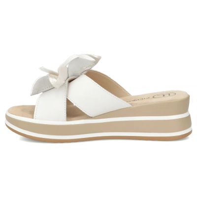 3. Women's leather wedge sandals with a flower, white Filippo DK7636