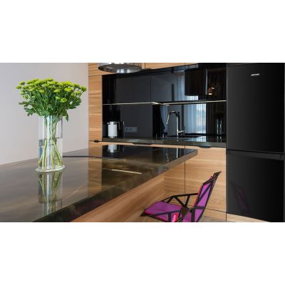 4. Refrigerator-freezer MPM-182-KB-39 (black)