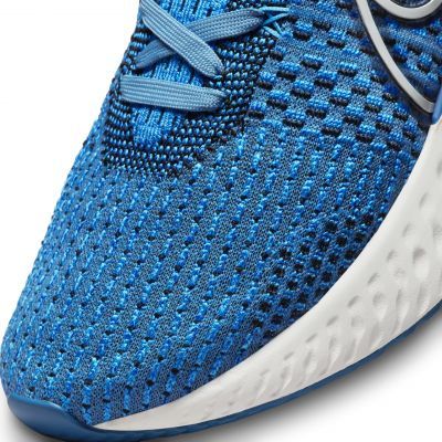 4. Nike React Infinity Run Flyknit 3 M DH5392-400