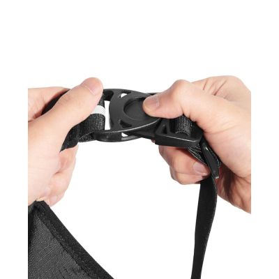 7. Spigen A720 Dynamic Shield ML Running Vest - Black