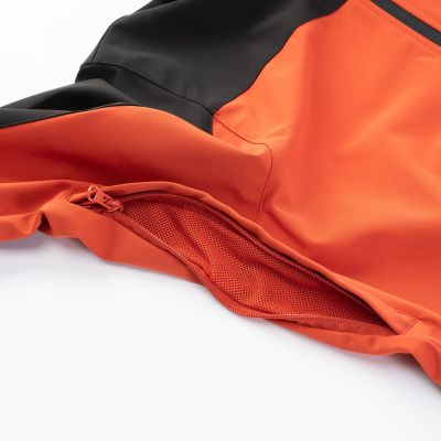 5. Men's Softshell NIKKO