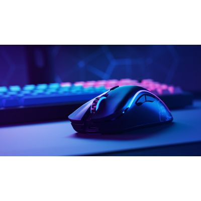 8. Glorious PC Gaming Race Model D - Right Side RF Wireless 19000 DPI Mouse