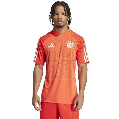 7. Adidas FC Bayern Training JSY M T-shirt IQ0608