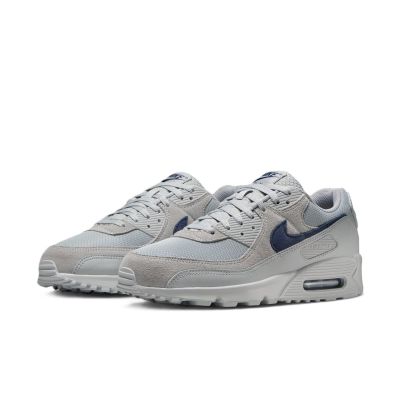 3. Nike Air Max 90 DM0029-022 shoes