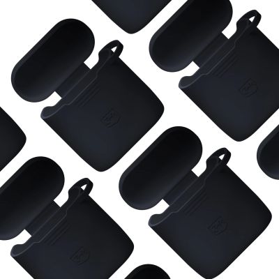 9. 3mk Silicone AirPods Case Black for AirPods 4 - black