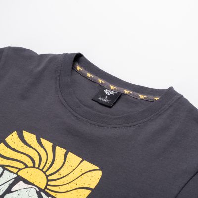 3. Women's T-shirt with short sleeves LADY GLADYS