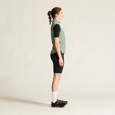 2. Women's ENDUR LIGHT WIND VEST W