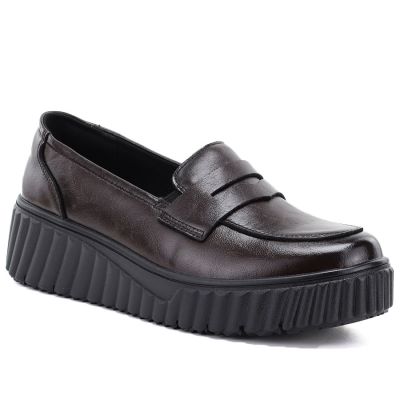 Brown leather wedge moccasin shoes Vinceza 133135