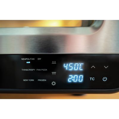 4. Unold 68816 1700W Silver Pizza Maker