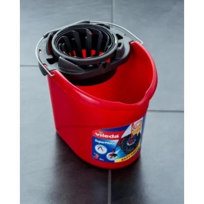 6. Vileda Torsion Power Wringer Bucket