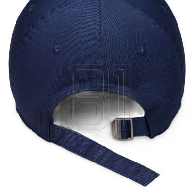 3. Nike Club Cap FB5368-451