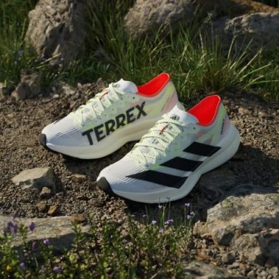 6. Women's adidas TERREX Agravic Speed 2 trail running shoes – ftwr white/core blk/imp orange size: 37_5