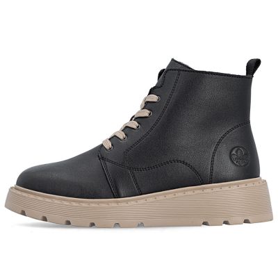 3. Women's leather ankle boots on a black platform Rieker 70405-01