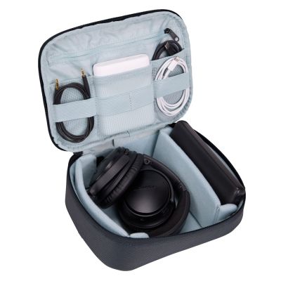 5. Thule Subterra 2 TSPW402 Dark Slate Polyester Case Gray