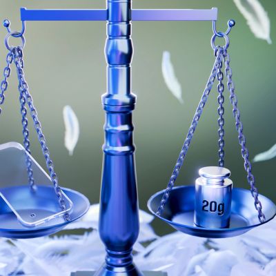 3. 3mk Just20g Clear Case for Apple iPhone 14 - transparent