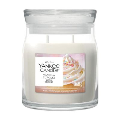 3. Medium VANILLA CUPCAKE YANKEE Candle