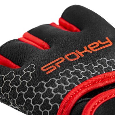 5. Spokey Lava S RD 928973 gym gloves
