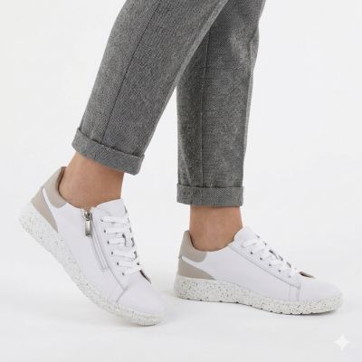 5. Women's leather shoes with zipper, white Potocki JE19402