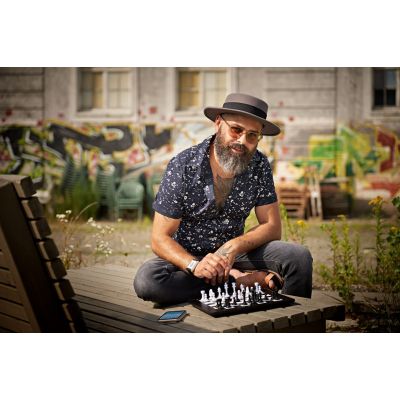 11. Millennium eONE International Desktop Chess Set