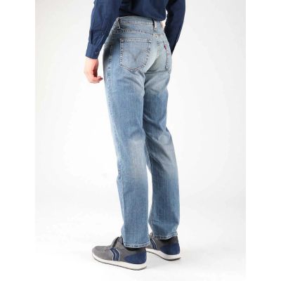 5. Levi`s jeans 752-0023