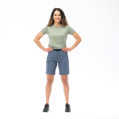15. Women's LADY JANSE 1/2 Shorts