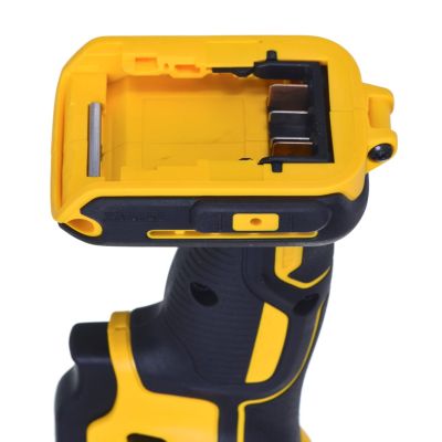 4. Battery-operated 18V XR DCG426N-XJ DEWALT Straight Grinder