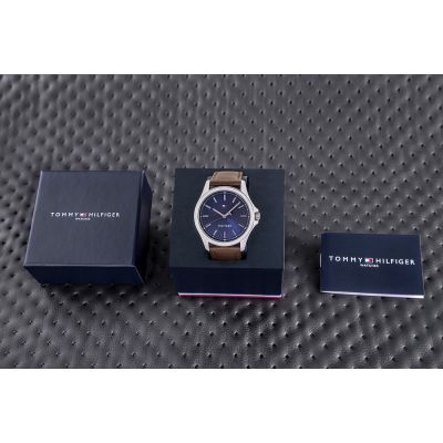 5. Tommy Hilfiger Bruce Men's Watch 1710669 + BOX