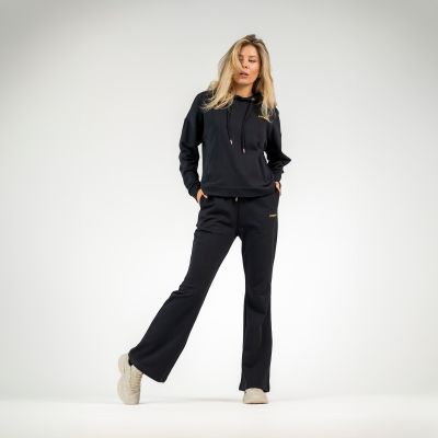 5. Women's WAVE Sweatshirt