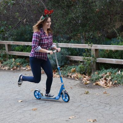 4. Razor A5 Lux Scooter 13073042 (blue)