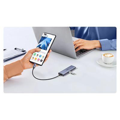 10. HUB Ugreen CM511 20956A 6in1 USB-C - HDMI / 3x USB-A 3.0 / SD/TF card reader - gray