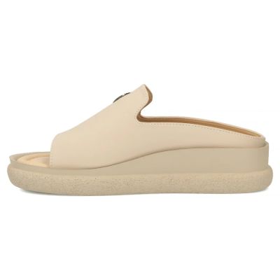 2. Women's beige leather wedge sandals Filippo DK7758
