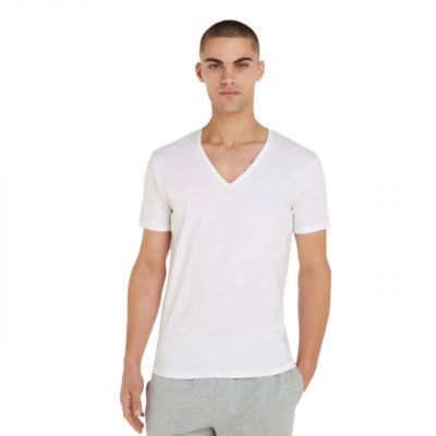 5. Calvin Klein V Neck Slim Fit T-Shirt M 000NB1089A