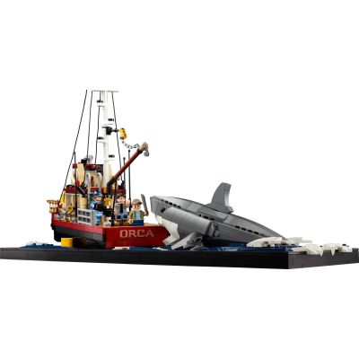 36. LEGO Ideas 21350 Jaws