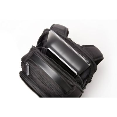 6. Kensington Contour 2.0 Backpack for 14" Laptop