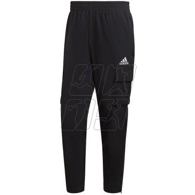 2. adidas Essentials Small Logo Woven Cargo 7/8 Pants M HE1859