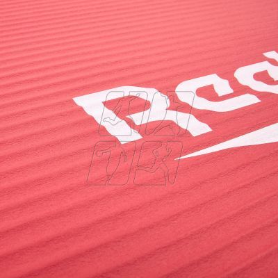 10. Reebok training yoga mat 11014RD