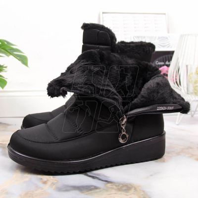 5. Insulated snow boots with a zipper NEWS W EVE377A black