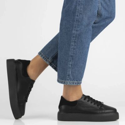 7. Women's leather platform sneakers, black, Filippo DP6119