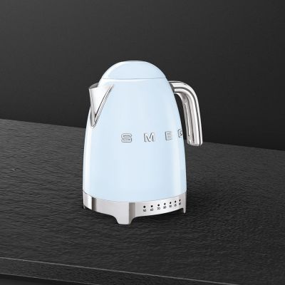 4. Smeg KLF04PBEU Electric Kettle 1.7 L 2400 W Blue