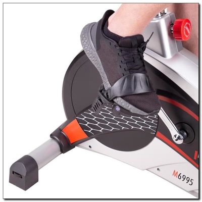 13. HMS M6995 Magnetic Bike