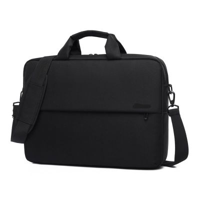 3. ADDISON NOTEBOOK BAG UP TO 15.6" UPTOWN 15