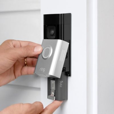 5. Amazon Ring Video Doorbell 3 Plus Silver/Black - 5B03-026