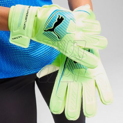 3. Puma Ultra Play RC 41952 02 Goalkeeper Gloves