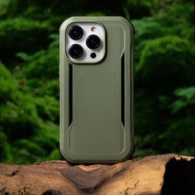 11. Raptic X-Doria Fort Case iPhone 14 Plus with MagSafe armored cover green