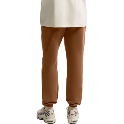 2. Nike Club Men's Pants Brown FN3808 270