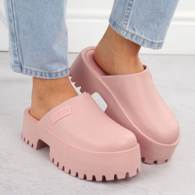 6. Big Star W NN274020 INT2083C chunky sole clogs