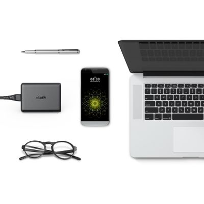 9. Anker PowerPort Speed 5 A2054L11 63W Quick Charge 3.0 USB charger