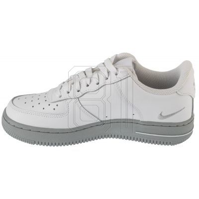 4. Nike Air Force 1 '07 M HV6418-100 shoes